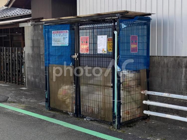 ゴミ捨てゲージ ゴミ出し,イメージ,生活ゴミの写真素材