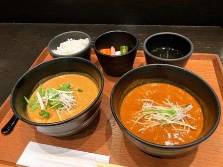 カレーうどん カレーうどん カレー,カレーうどん,カレーライスの写真素材