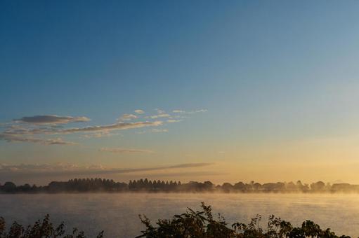 渡良瀬遊水池の朝の写真