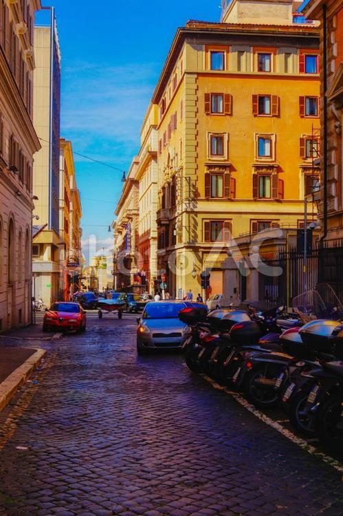 ローマの小道（イタリア） ローマ,イタリア,小道の写真素材