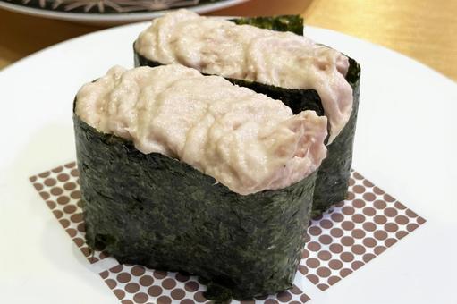 ツナサラダの軍艦巻き ツナサラダの軍艦巻き 鮨,寿司,握りずしの写真素材