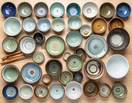 和食器の寄せ集めの写真