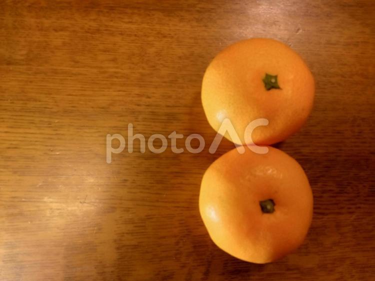 真上からのみかん みかん,おれんじ,ツルツルの写真素材