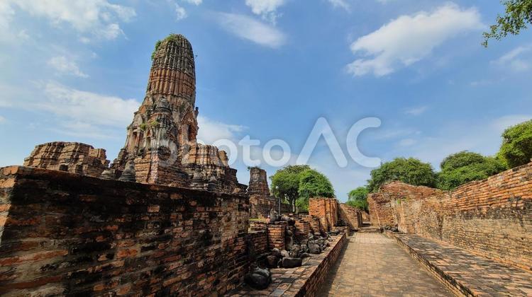 古代遺跡を散策　アユタヤ 遺跡,古代,旅行の写真素材