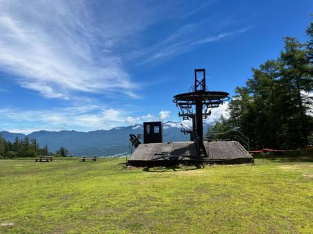 富士見パノラマリゾートのリフト風景(夏) 富士見パノラマリゾートのリフト風景(夏) 富士見,パノラマリゾート,リフトの写真素材