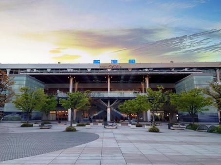 Photo, niigata station, jr east japan, evening landscape, 