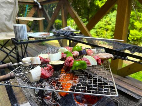 バーベキュー バーベキュー バーベキュー,アウトドア,串焼きの写真素材