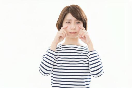 若い女性　泣く 女性,人物,かわいいの写真素材