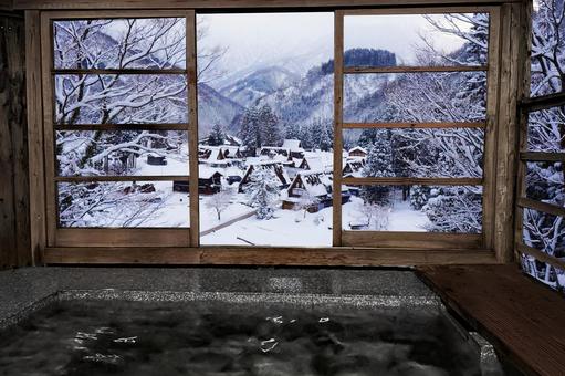 Open-air bath in the snow Open-air bath in the snow