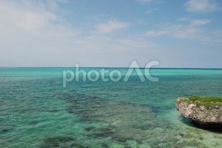 宮古島の海 海,沖縄の海,宮古島の写真素材