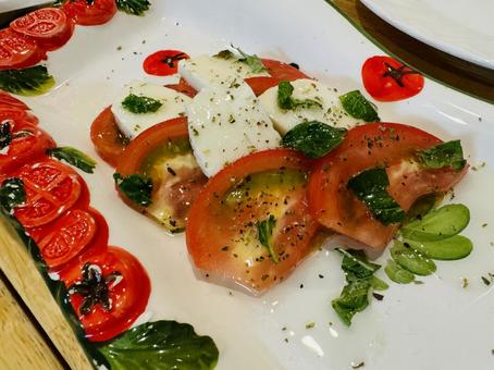 カプレーゼ カプレーゼ カプレーゼ,イタリアン,前菜の写真素材