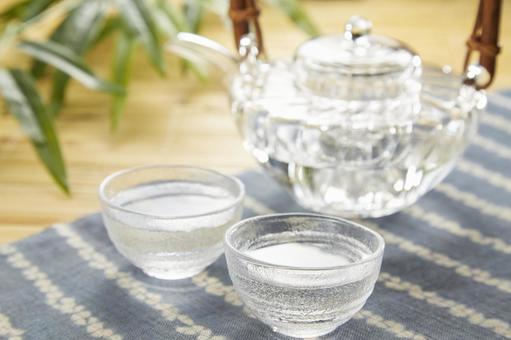 冷酒　日本酒　ガラスちろり 日本酒,ガラスちろり,冷酒の写真素材