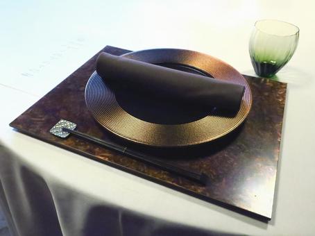 おしゃれなテーブルセッティング おしゃれなテーブルセッティング カトラリー,テーブルセット,テーブルセッティングの写真素材