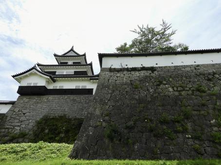 北から見上げる白河小峰城御三階櫓 北から見上げる白河小峰城御三階櫓の写真