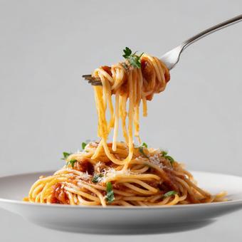 食欲をそそる温かいスパゲッティ 食欲をそそる温かいスパゲッティの写真
