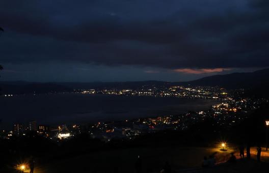 諏訪湖の夜景 諏訪湖の夜景 諏訪湖,夜景,立石公園の写真素材