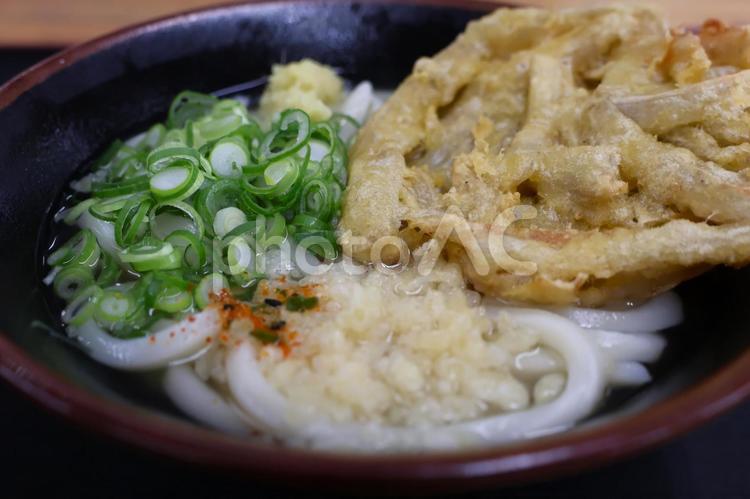 さぬきうどん店のごぼう天うどん 背景,ごぼう天,天ぷらの写真素材