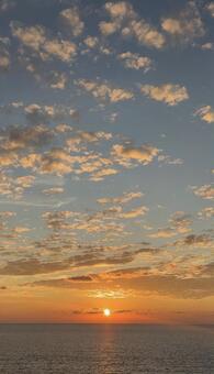 日の出 朝日,日の出,サンライズの写真素材