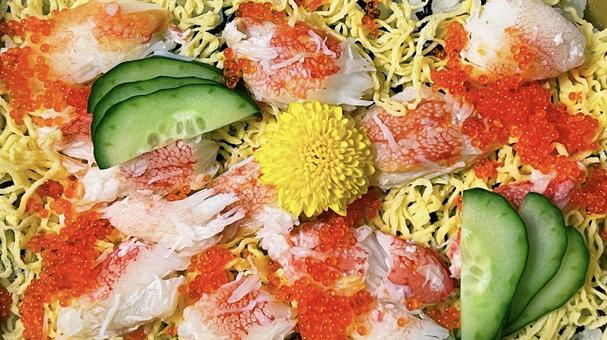 ズワイ蟹とトビコのちらし寿司 寿司,ちらし寿司,蟹の写真素材