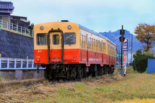 小湊鐵道 秋,上総久保駅,小湊鐵道の写真素材