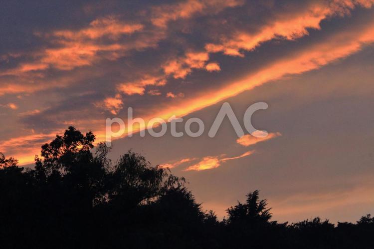 夕暮れ 風景,夕暮れ,マジックアワーの写真素材