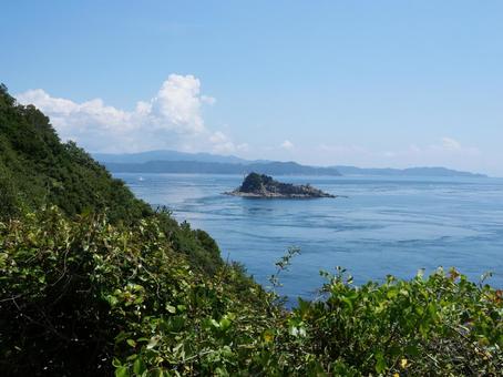 島影から 島影から 徳島県,鳴門,大毛島の写真素材