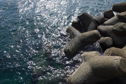 海とテトラポット テトラポット,テトラポッド,ブロックの写真素材