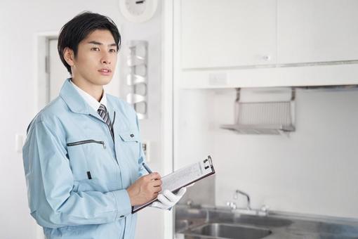 Japanese male worker checking room equipment, JPG Japanese male worker checking room equipment, 房间, 设备, 检查, JPG