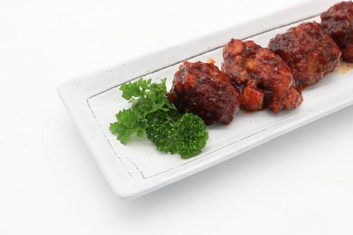 ヤムニョムチキン(韓国料理) ヤムニョムチキン(韓国料理) ヤンニョムチキン,韓国式フライドチキン,韓国料理の写真素材