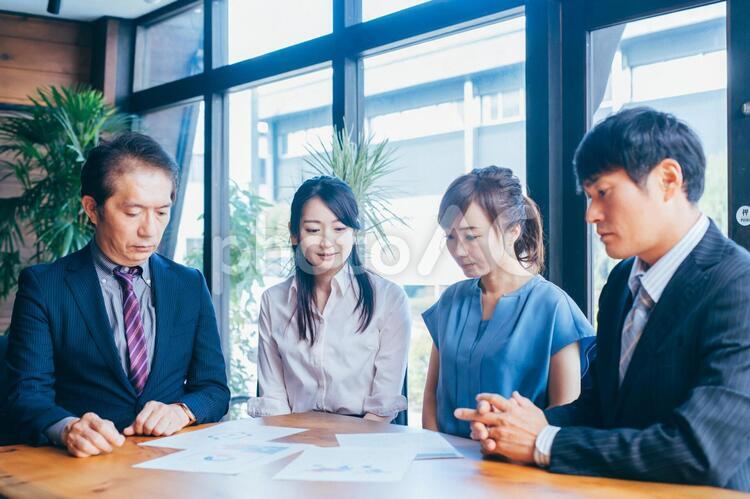 会議風景 会議,ミーティング,コミュニケーションの写真素材
