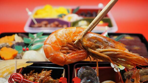 海老のバター焼き＆おせちお重詰め・食べる おせち料理,海老,バター焼きの写真素材