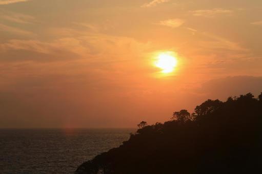 A wonderful evening view of Dogashima from the hot spring town, JPG A wonderful evening view of Dogashima from the hot spring town, JPG