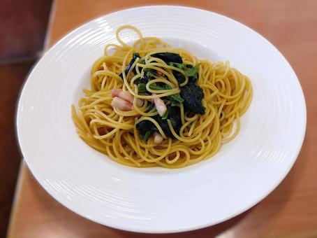 ほうれん草の和風パスタ ほうれん草の和風パスタ スパゲティ,和風パスタ,ほうれん草の写真素材