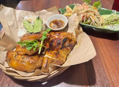 Thai food Grilled chicken thighs and wings, JPG