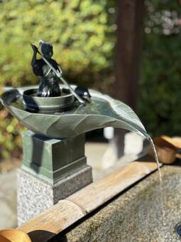 一寸法師　住吉大社　手水舎 一寸法師,住吉大社,手水舎の写真素材