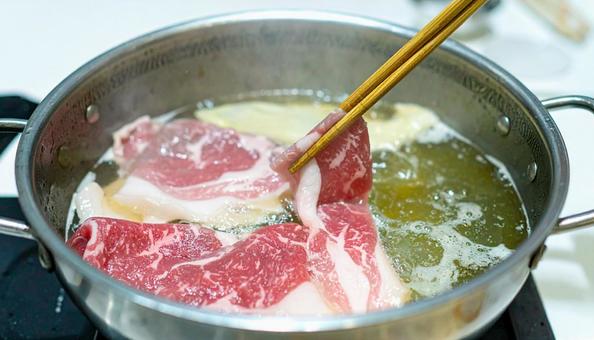 牛肉のしゃぶしゃぶ 牛肉のしゃぶしゃぶの写真