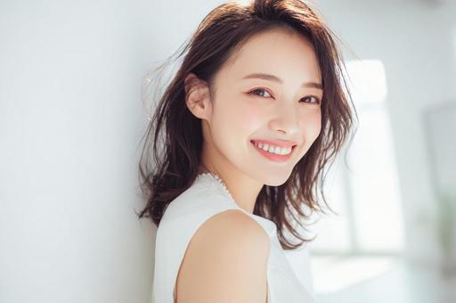 美容関連女性イメージ-10 美容関連女性イメージ-10の写真