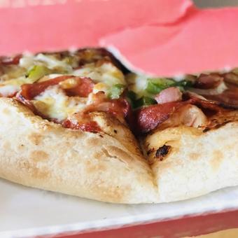 ピザをテイクアウト ランチ,ピザ,テイクアウトの写真素材