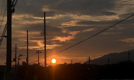 夕焼け 夕焼け 夕日,夕暮れ時,サンセットの写真素材