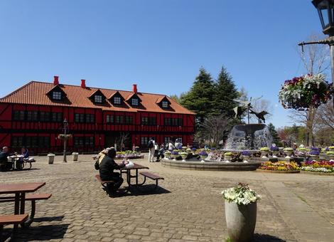 Andersen Park in April-97, JPG