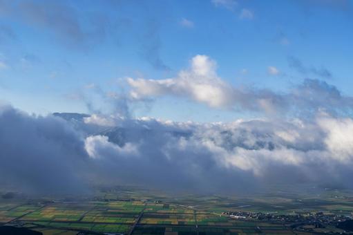 空と雲と田んぼのミルフィーユ 空と雲と田んぼのミルフィーユの写真