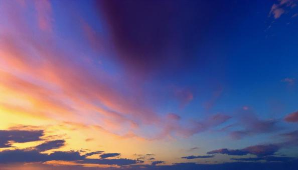 明け方の空(マジックアワー) 明け方の空(マジックアワー)の写真