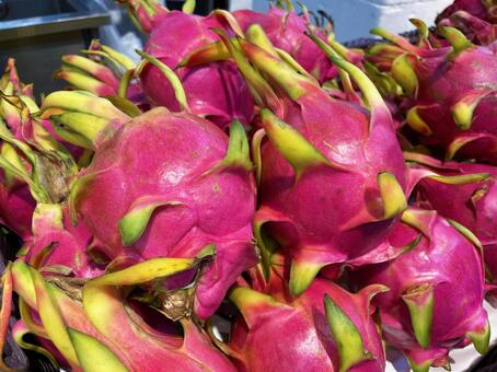 ドラゴンフルーツ ドラゴンフルーツ,果物,果実の写真素材