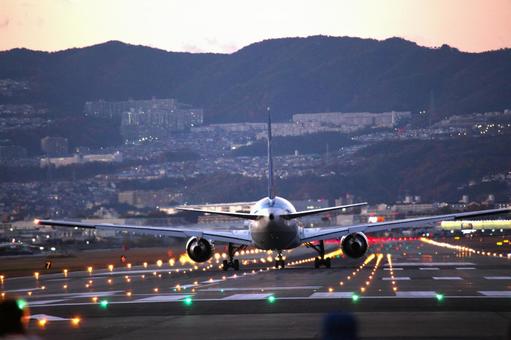 離陸 1512 08 飛行機,航空機,旅客機の写真素材