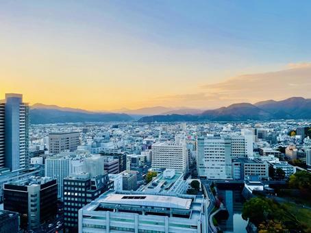 県庁から望む夕方の静岡市街地西部2 静岡市,都市,都会の写真素材