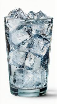 冷たく澄んだ水と氷 冷たく澄んだ水と氷の写真