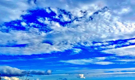 青空と雲のテクスチャ 青空,天空,公園の写真素材