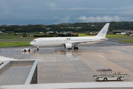 出雲空港の光景 出雲空港の光景 飛行機,航空機,旅客機の写真素材