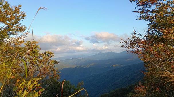 早朝の枝折峠 枝折峠,山,早朝の写真素材