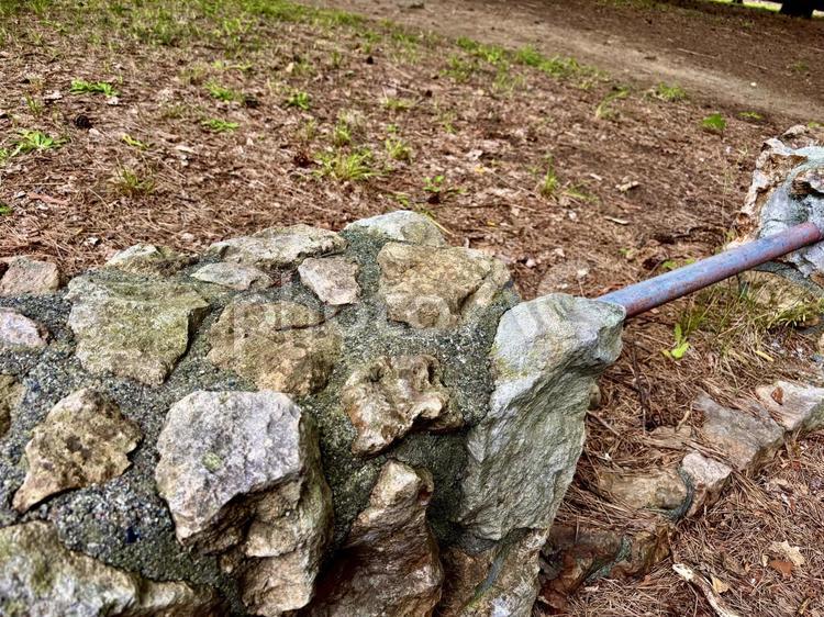 公園の土と石ブロック 土,土地,地面の写真素材